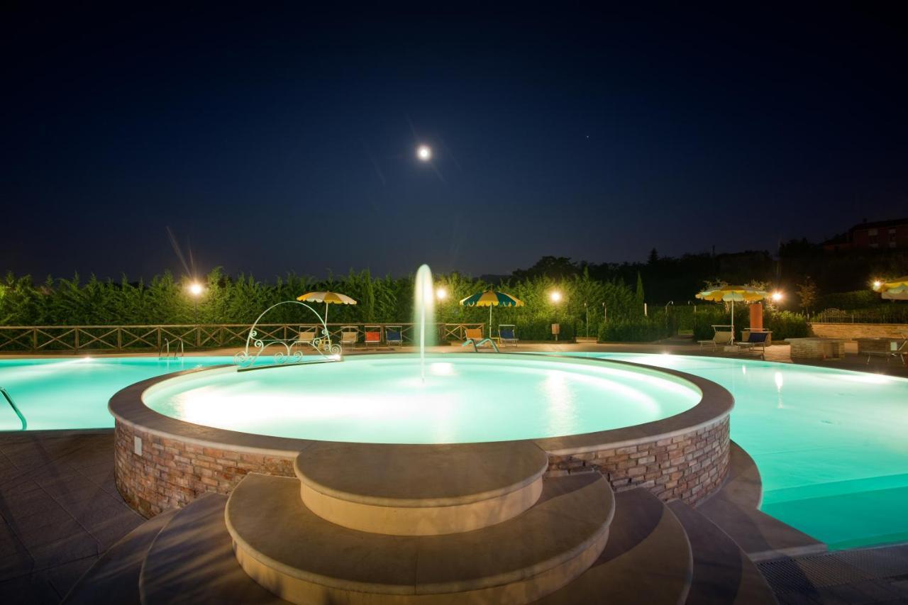 Valle Del Metauro Country House Montemaggiore al Metauro Bagian luar foto